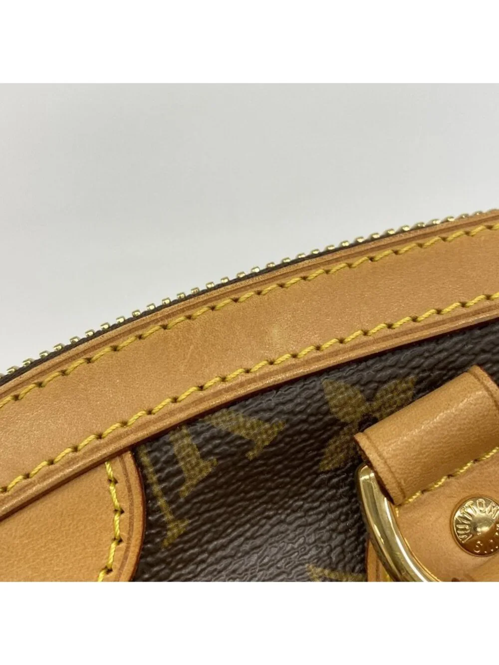 Louis Vuitton Handbag Monogram Tivoli PM Brown